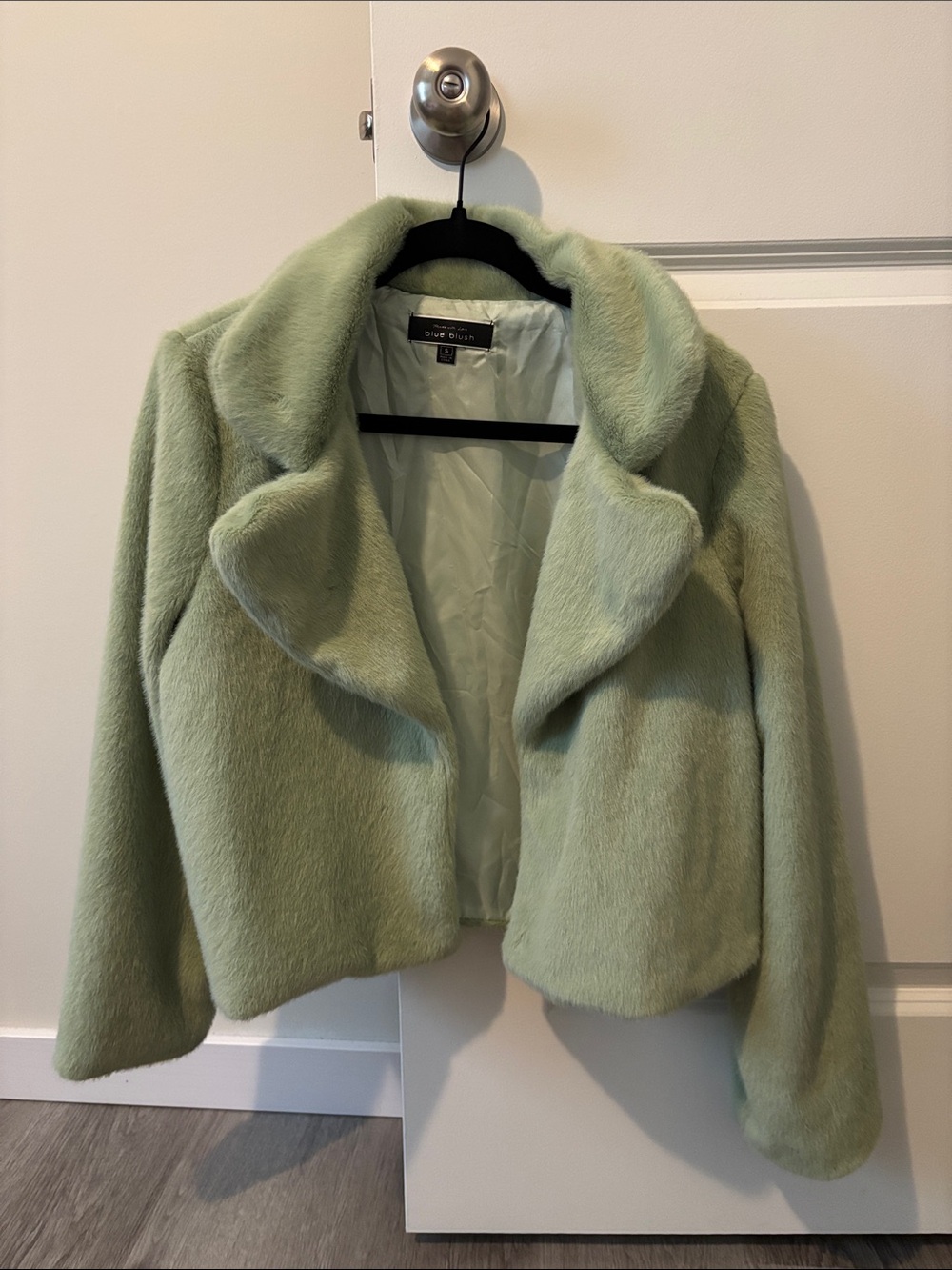 Blue Blush Cropped Faux-Fur Jacket in Light Sage